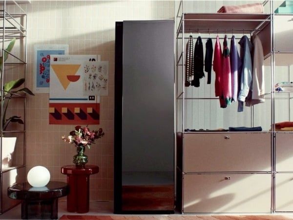 Máy giặt hấp sấy LG Styler đã khẳng định vị thế tiên phong trong việc phát triển, cải tiến, nâng cấp các tiện ích giặt ủi.
