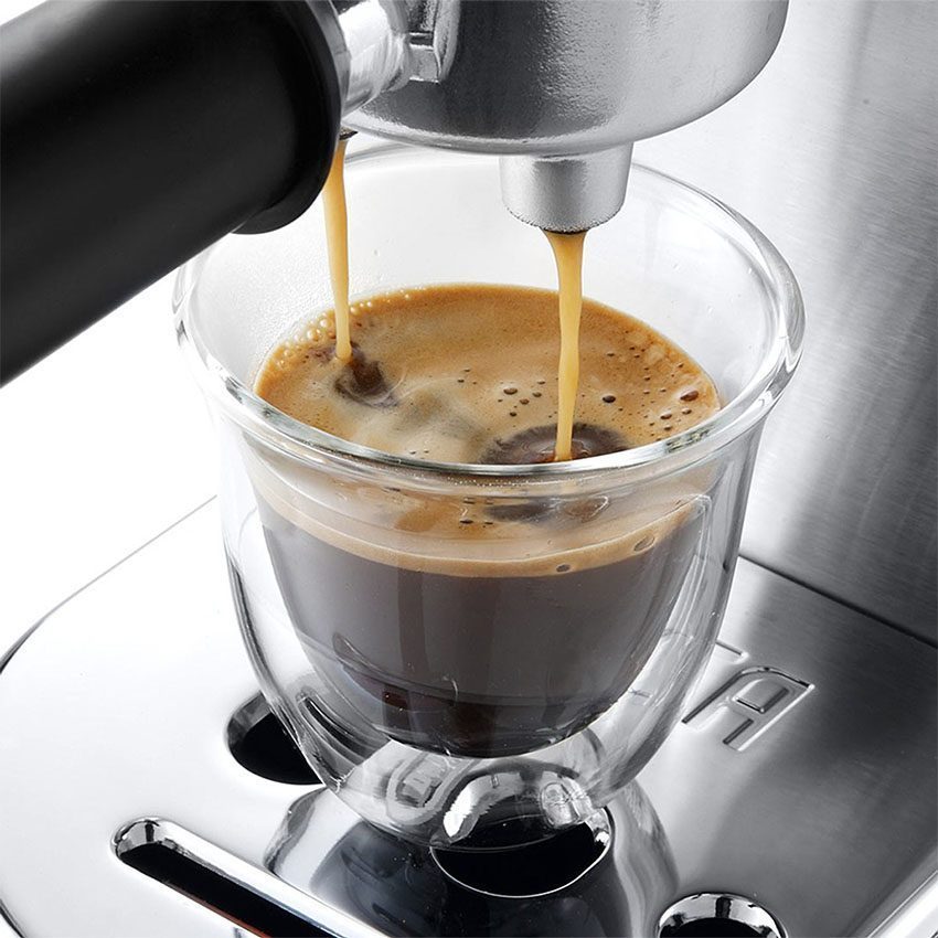Chức năng của máy pha cà phê DeLonghi EC685.M