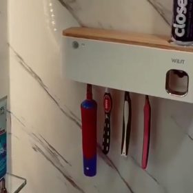 Máy tiệt trùng bàn chải đánh răng thông minh Wilit