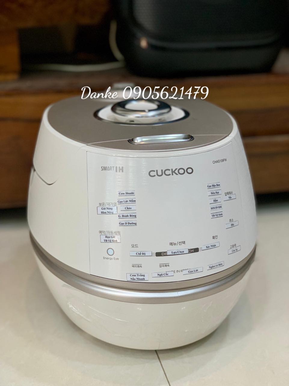 Nồi cơm cao tần Cuckoo CHAS109FW 1.8L (lòng nồi inox)