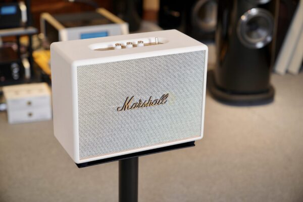 Loa Marshall Woburn III