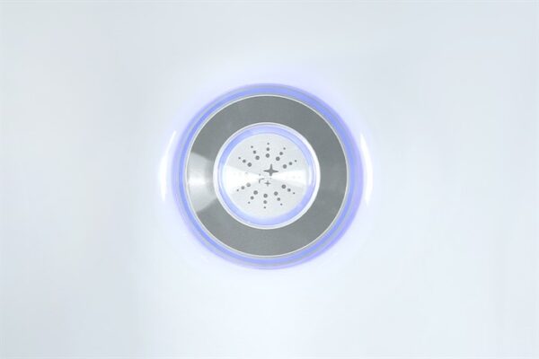 Tủ chăm sóc quần áo thông minh LG Styler Inverter 5 móc tích hợp bàn ủi SC5GMR80H