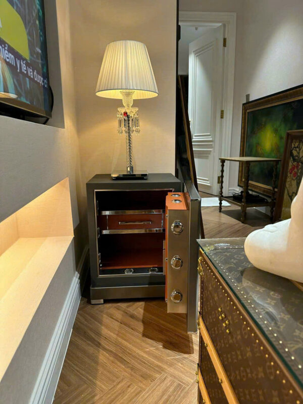 Két sắt Philips SBX701