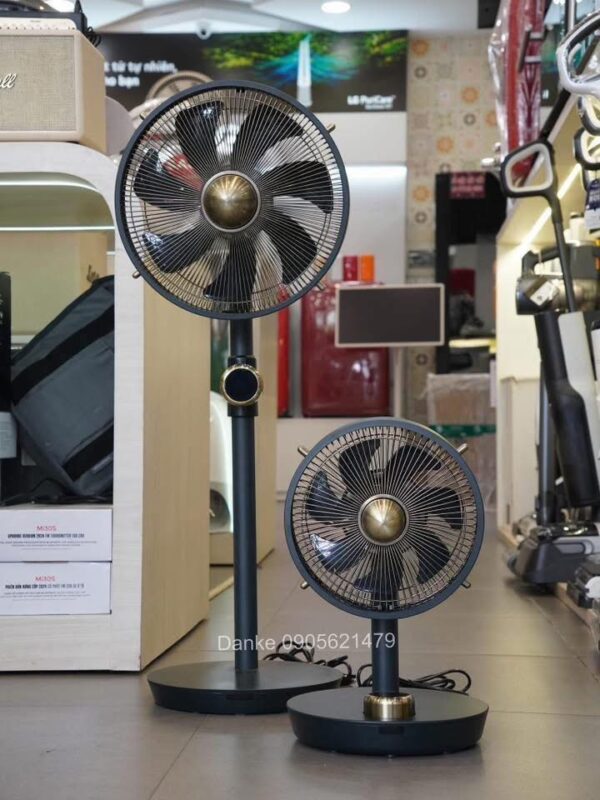 Quạt cây Stylies Uranus màu đen