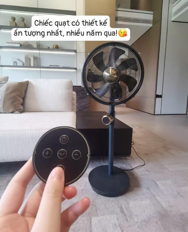 Quạt cây Stylies Uranus màu đen