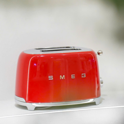 Máy nướng bánh mì SMEG TSF01