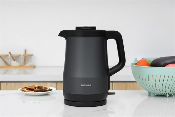 Ấm siêu tốc Toshiba 1.5 lít KT-15DRTVN (H/W) 2 màu trắng-đen