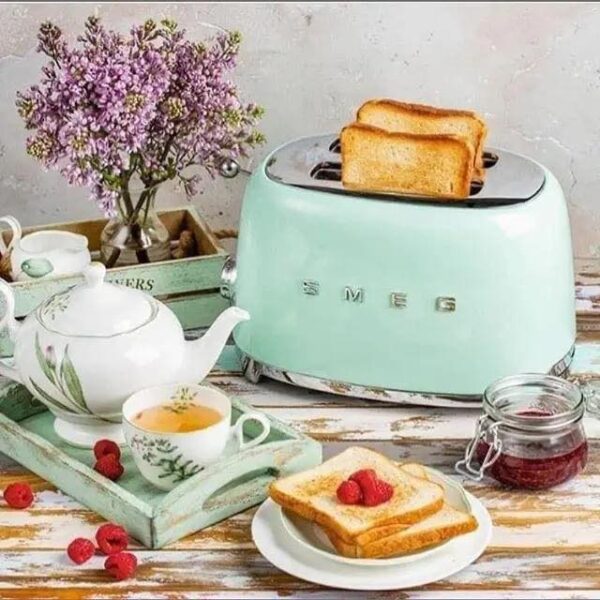 Máy nướng bánh mì SMEG TSF01