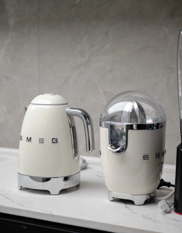 Máy vắt cam SMEG chính hãng