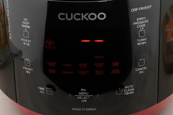 Nồi Cơm Điện Áp Suất Cuckoo CRP-0600F/BKRDVN