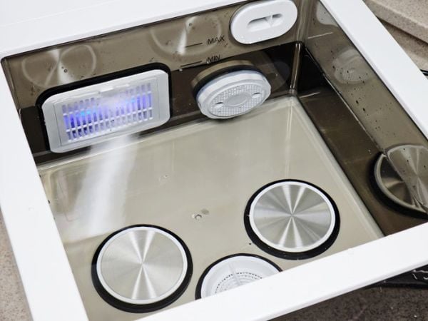 Máy rửa thực phẩm Hurom UC-B01