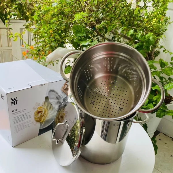 Nồi WMF Kèm Xửng Hấp 18cm 3L