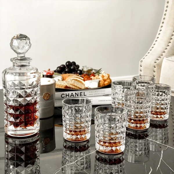 Bình Rượu Bohemia Kim Cương 650ml