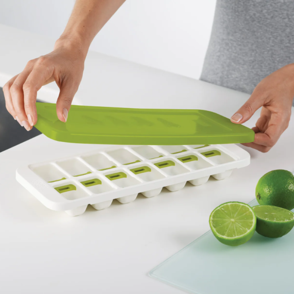 Khay Làm Đá Có Nút Tách Rời Joseph Joseph QuickSnap™ Plus Green