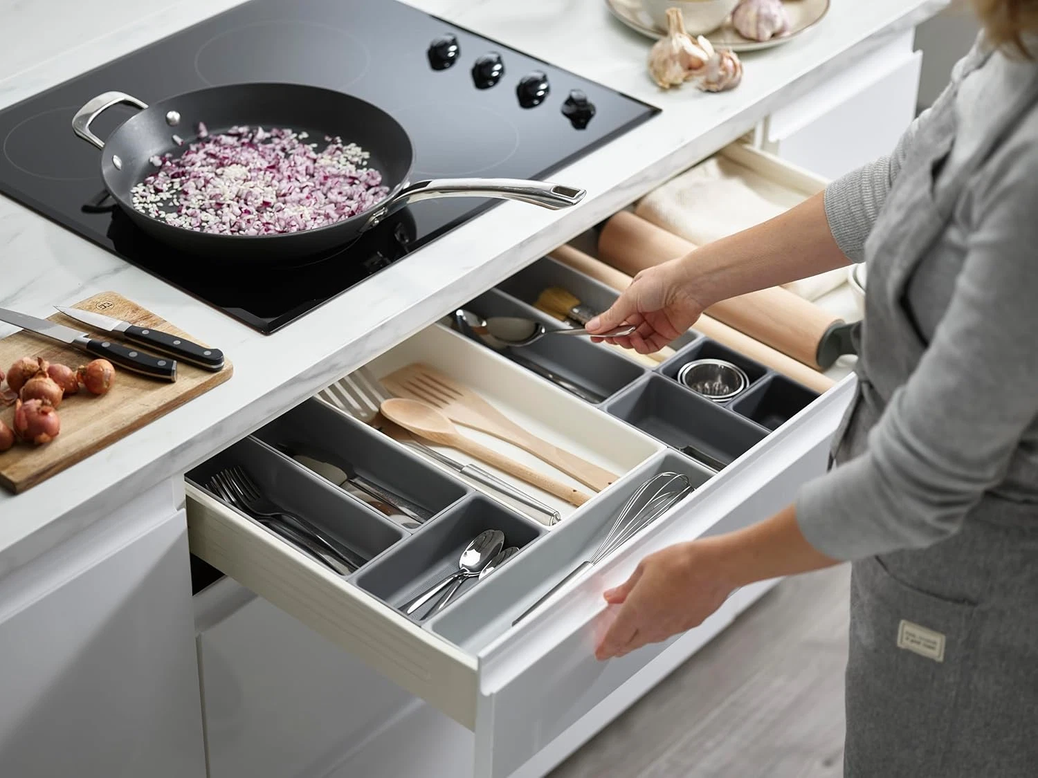 Bộ 10 Khay Ngăn Kéo Blox Joseph Joseph 41 s l1600 1 3