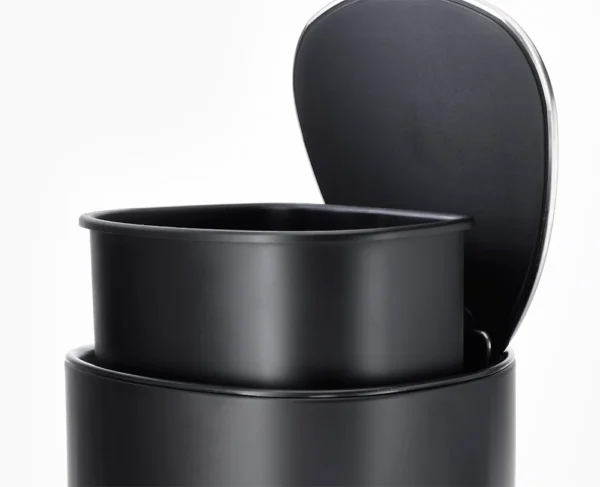 Thùng Rác Có Bàn Đạp Màu Đen Nhám Joseph Joseph EasyStore 5L